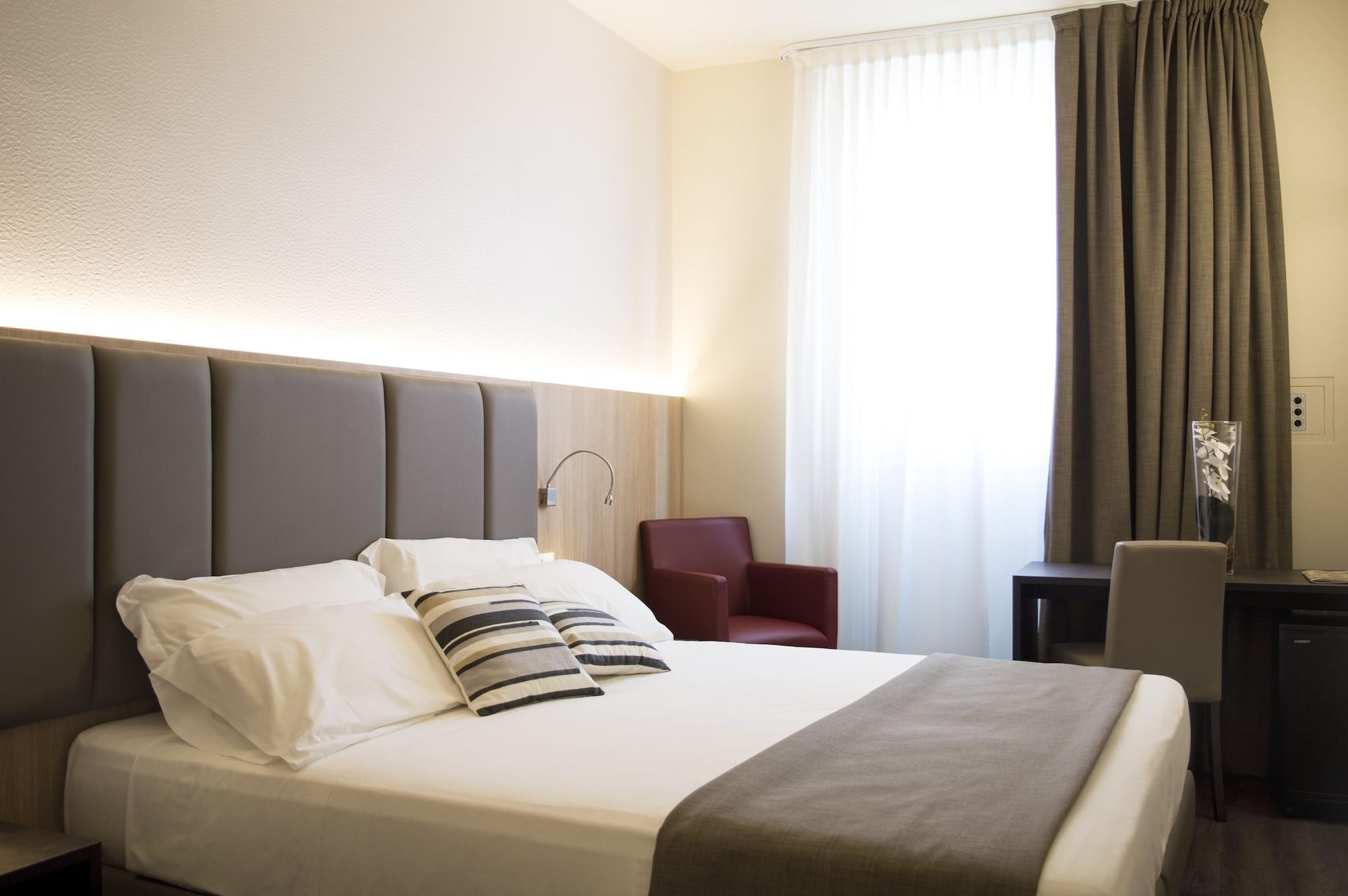 Hotel Alexander Mestre Esterno foto