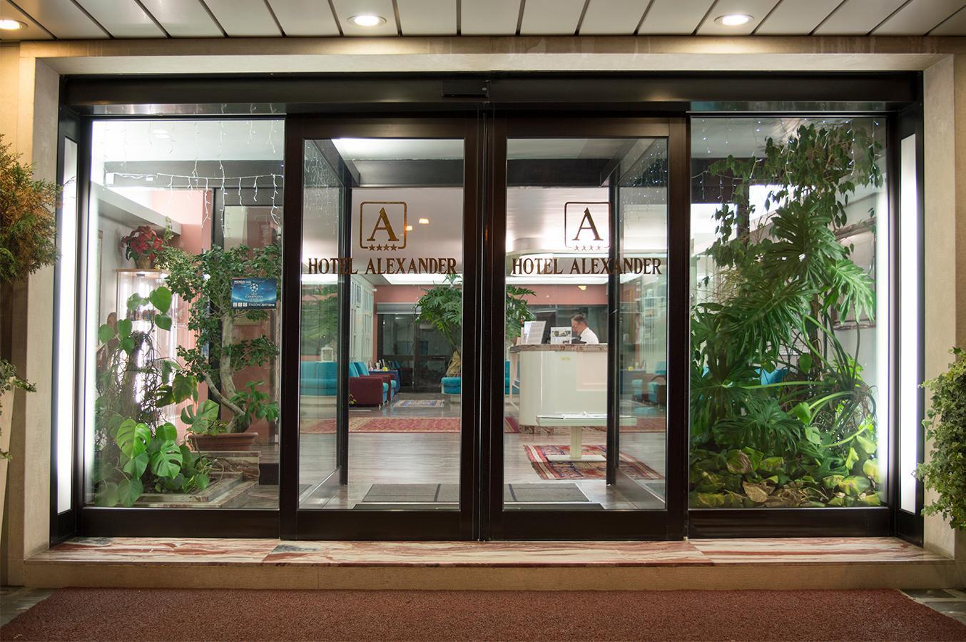 Hotel Alexander Mestre Esterno foto