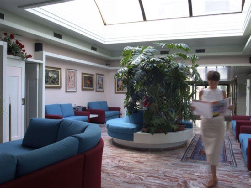 Hotel Alexander Mestre Esterno foto