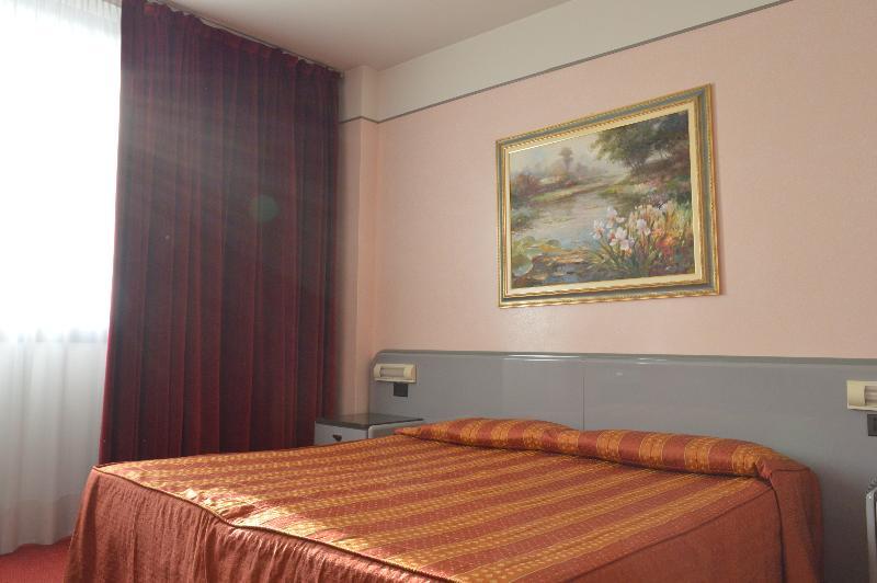 Hotel Alexander Mestre Esterno foto